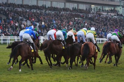 Horses Racing at Sandown